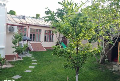 Casă cu 5 camere cu Teren 300 Mp în Central - 7