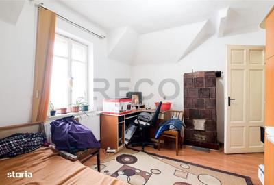 Apartament cu 3 camere decomandat în Santăul Mic - 9