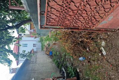 Casa batraneasca nelocuibila de vanzare Casa batraneasca nelocuibila de vanzare - 4