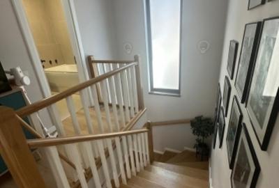 Casă cu 4 camere cu Teren 390 Mp în Central