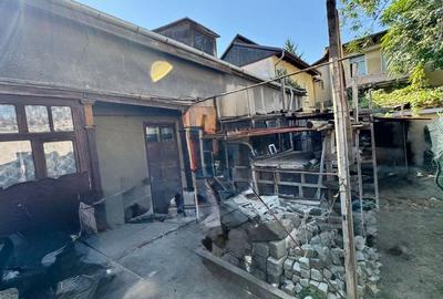 Casă individuală cu 5 camere cu Canalizare în Gara de Nord - 6