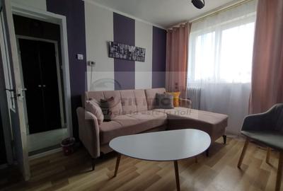 Apartament cu 2 camere în Tătărași