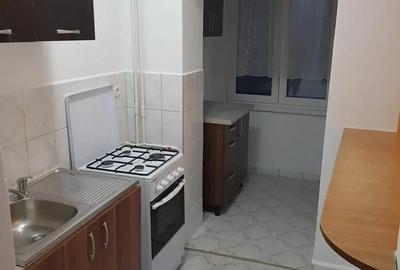 Vand garsoniera confort 1 zona Decebal - 6