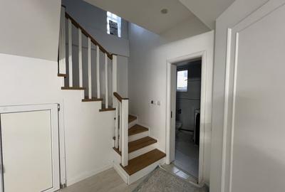 Casă individuală cu 4 camere cu Canalizare în Pantelimon - 9