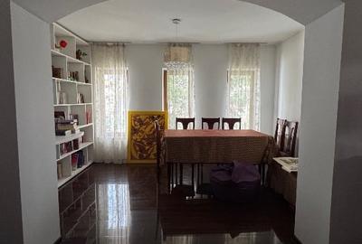 Casă individuală cu 8 camere cu Canalizare în Kiseleff - 7