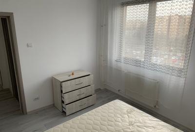 Apartament decomandat în Drumul Taberei