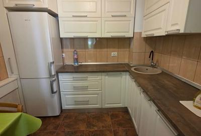 Apartament cu 3 camere decomandat în Tătărași - 6