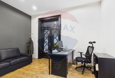 Vila interbelica cu personalitate - 26