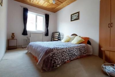 Vanzare casa mare la munte langa padure  Cheia judetul Prahova locatie excelenta - 12