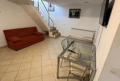 Apartament cu 2 camere decomandat în Central - 1