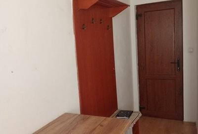 Garsoniera modificata cu 2 camere,Rogerius, Str. Aluminei - 4