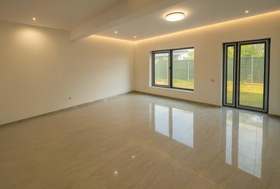 Casa individuala cuplata cu mansarda locuibila, 4 camere, STB - 3