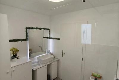 Apartament cu 4 camere semidecomandat în Telegrafului - 4