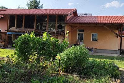Casă cu 4 camere în Central - 5