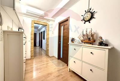 Apartament cu 3 camere de vanzare loc de parcare si teren Constanta - 6