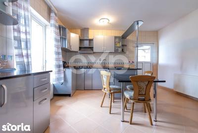 Casă cu 5 camere cu Teren 3659 Mp în Sărata - 14