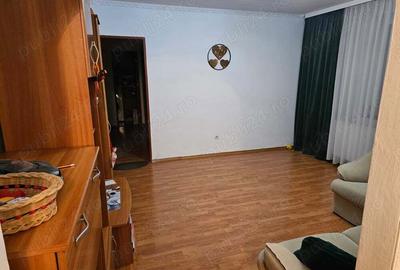 Apartament cu 3 camere decomandat în Central - 4