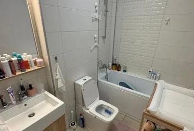 Apartament cu 3 camere decomandat, mobilat în Lujerului