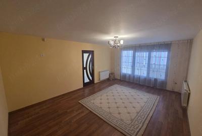 Casă cu Teren 270 Mp în Vânători - 5
