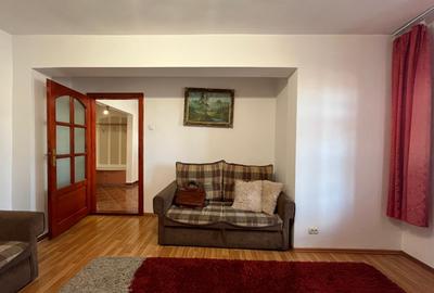 Apartament 3 camere, două băi , etaj4/10, Nufărul , Oradea. - 7
