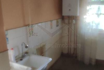 Apartament cu 2 camere decomandat în Dacia - 3