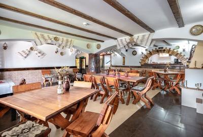 Hotel/Pensiune, de 636 mp, în Moroeni - 33