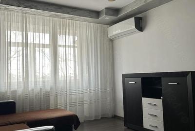 Apartament cu 2 camere semidecomandat în Trivale - 1