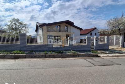 Casă cu 6 camere cu Teren 500 Mp în Miroslava - 3