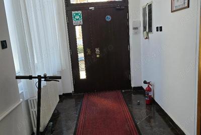 Spațiu comercial, de 950 mp, în Central - 17