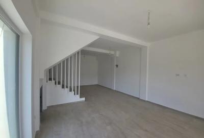 Casă cu 4 camere cu Teren 300 Mp în Hlincea - 11