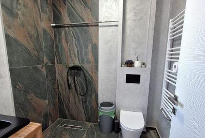 Spațiu comercial, de 335 mp, în Unirii - 6