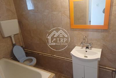 Casă cu 4 camere cu Teren 1170 Mp în Central - 12