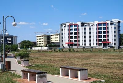 Roman, parc Zavoi - 2