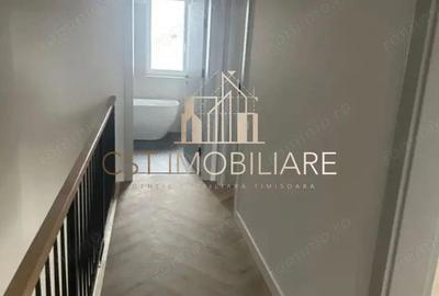 Casă cu Teren 260 Mp în Dumbrăvița