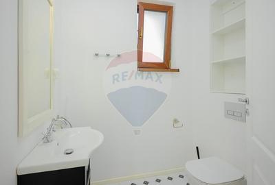 Apartament cu 3 camere de vanzare in zona Ultracentral - 3