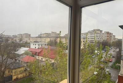 Apartament cu 2 camere decomandat în Exterior Vest