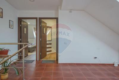 Casă cu 6 dormitoare, fiecare cu baie proprie - Str. Morii, Brașov! - 30