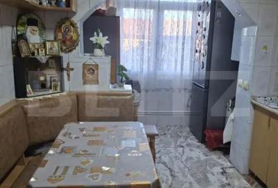 Apartament cu 3 camere decomandat în Obcini - 2