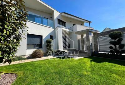 Casa exclusivista cu 5 camere, 4 bai, in Dumbravita - 1