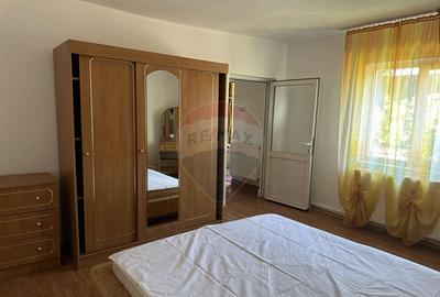 Casă cu 5 camere cu Garaj în Ciritei - 10