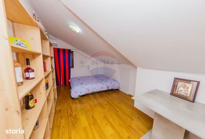 Apartament cu 4 camere, mobilat în Central - 12