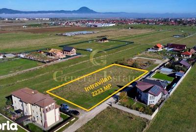 Teren de 2233 mp, în Central - 4