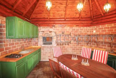 Casă individuală cu 7 camere cu Garaj în Piatra Arsă - 4