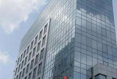 Spațiu comercial, în Timpuri Noi - 17