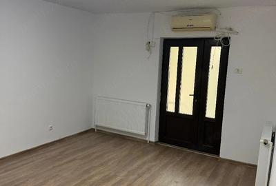 Apartament cu 2 camere decomandat în Exterior Vest - 1