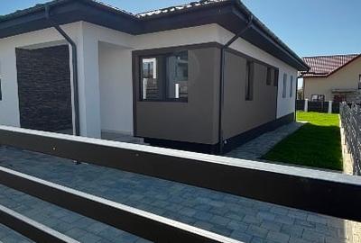 ***Nou 2025*** Casa de vanzare in Paulesti, 4cam, 120mp utili, teren 500mp - 10