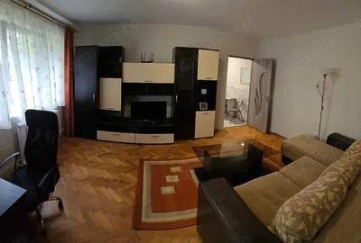Dambu Pietros - Inchiriere apartament 2 camere - Str. Parangului - 1