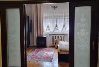 Apartament cu 3 camere semidecomandat, mobilat în Universitate - 4