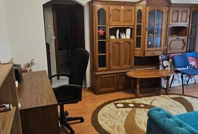 Apartament cu 2 camere semidecomandat în Narcisa - 3