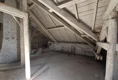 Casa in stil brancovenesc si teren 1750 mp in zona Piata Romana - 12